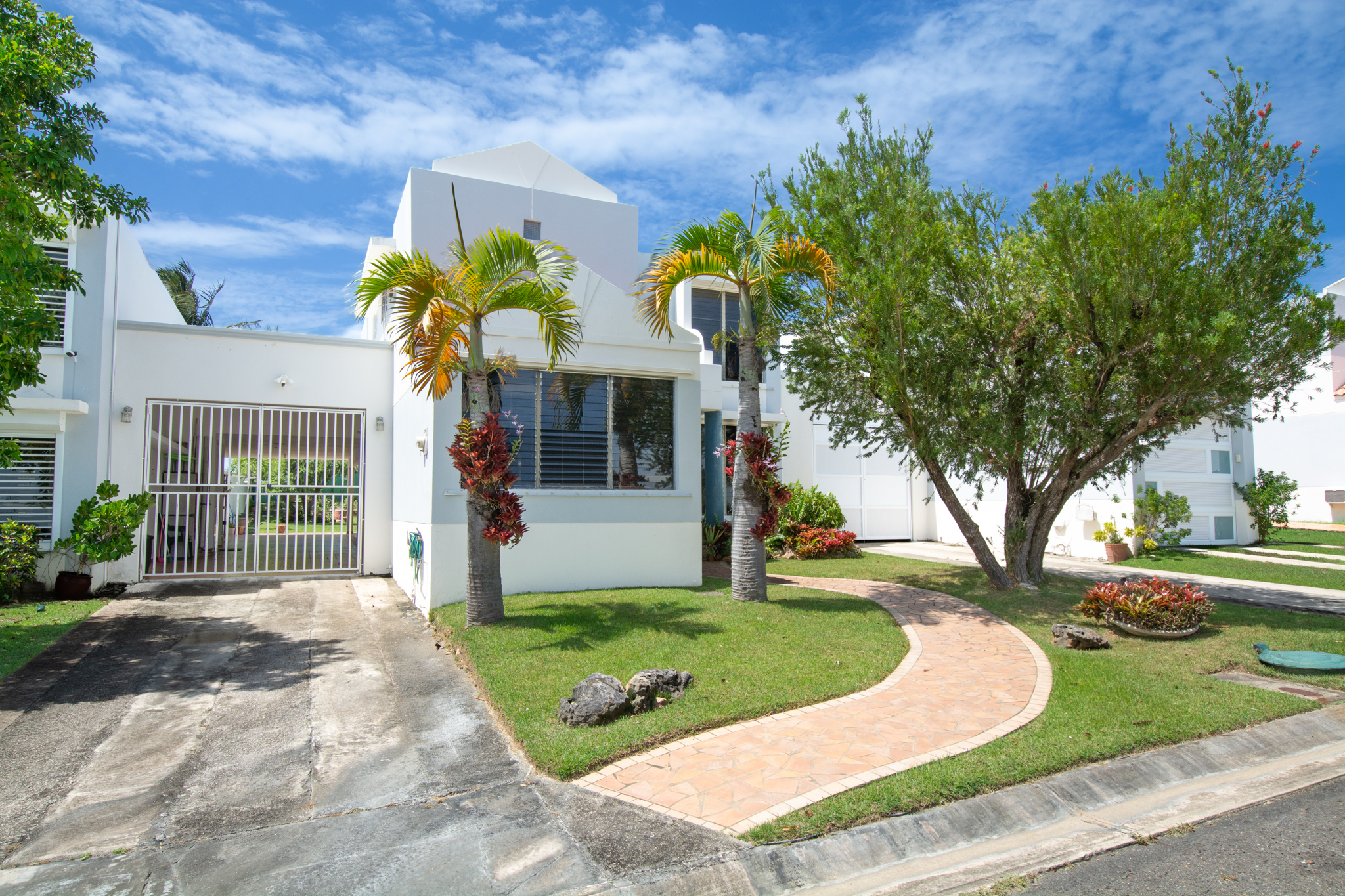 RE/MAX real estate, Puerto Rico, uRB Cerro Gordo Hls, Urb.Cerro Gordo Hills, Vega Alta- For Rent!