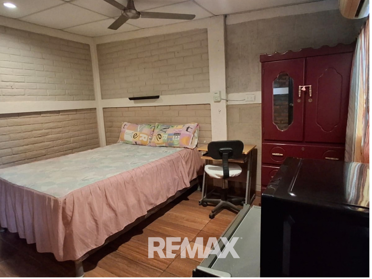 Furnished studio apartment for rent
