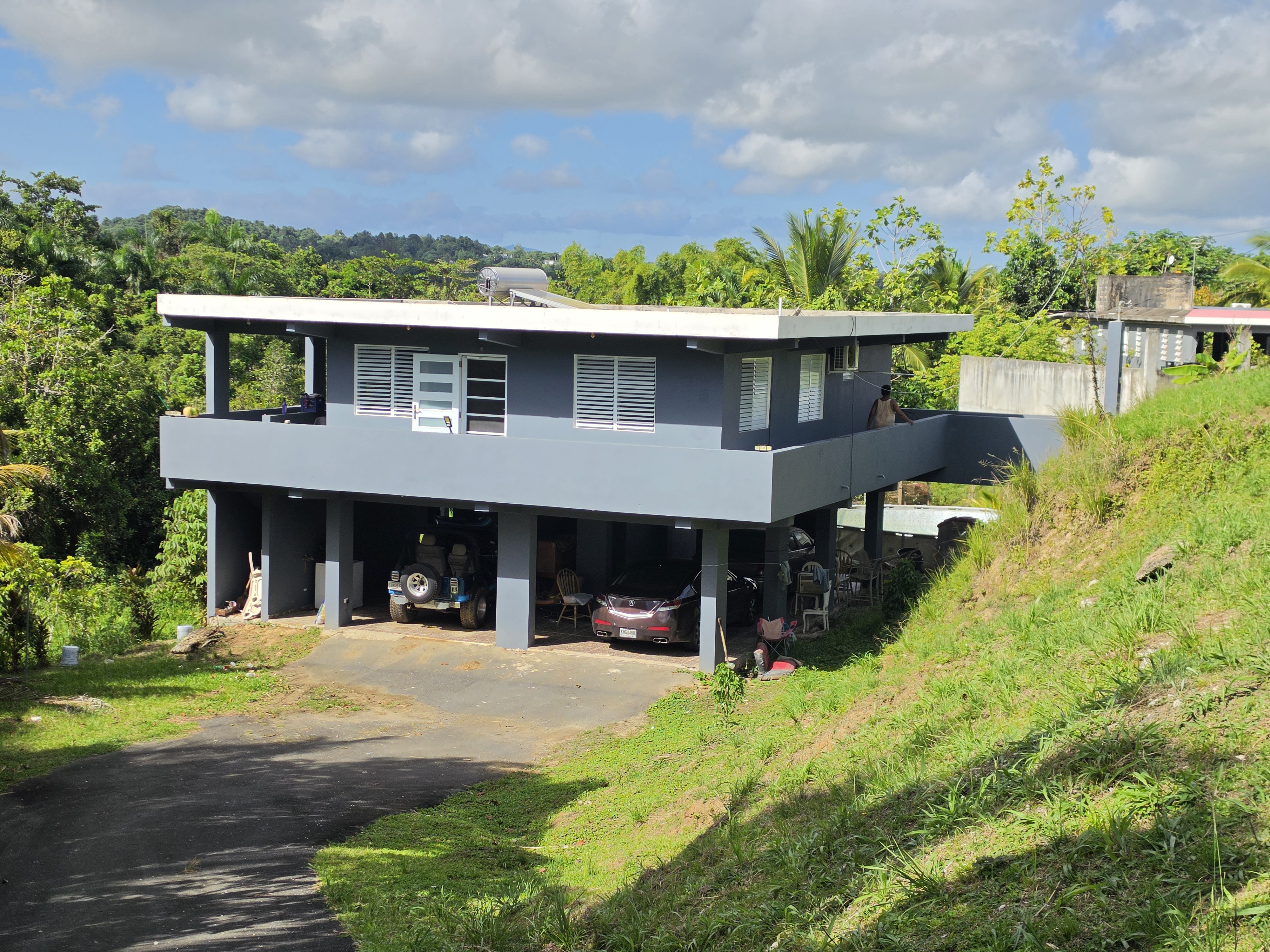RE/MAX real estate, Puerto Rico, Yabucoa, 3-Bedroom Residence in the Mountains of Yabucoa – Quebradillas Sector