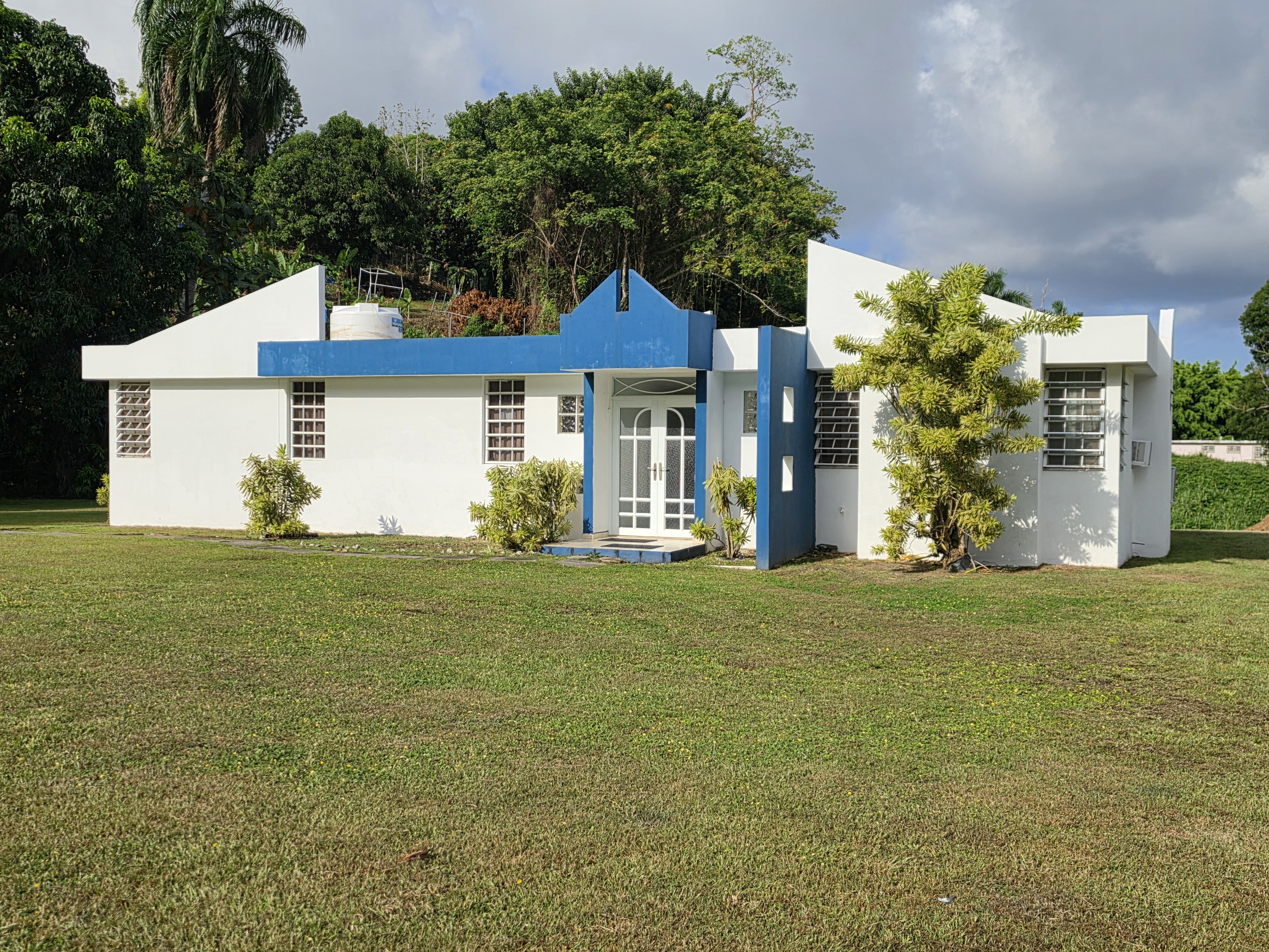RE/MAX real estate, Puerto Rico, Rio Grande, Custom-Built Residence on 4,024 SQ. M. Lot | 4 Bedrooms | 3 Baths | Gated Community