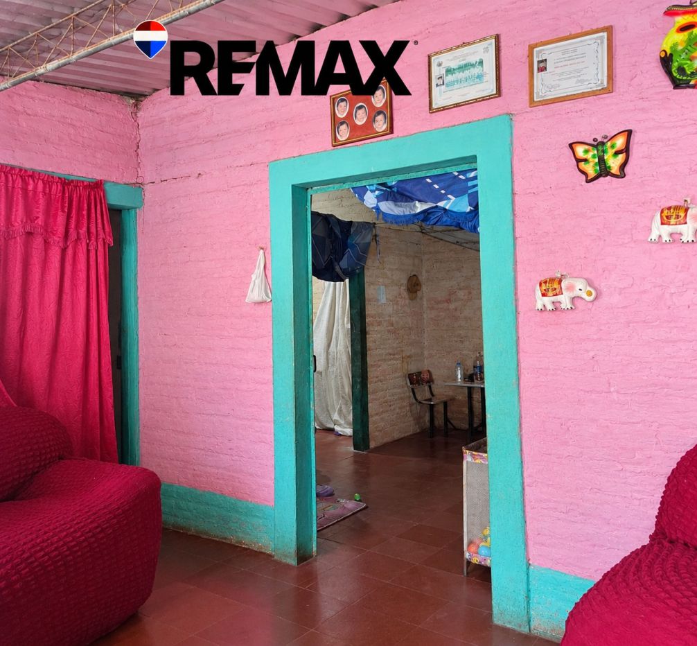 Lot with house to be remodeled for sale in Chalchuapa Barrio Apaneca