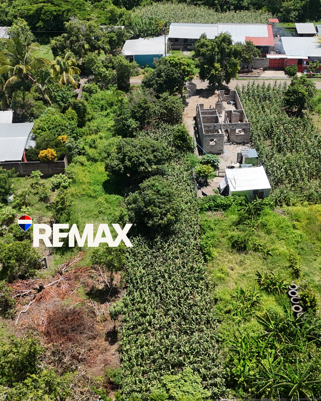 Land for sale, consisting of 2 lots, Ayuta, Santa Ana