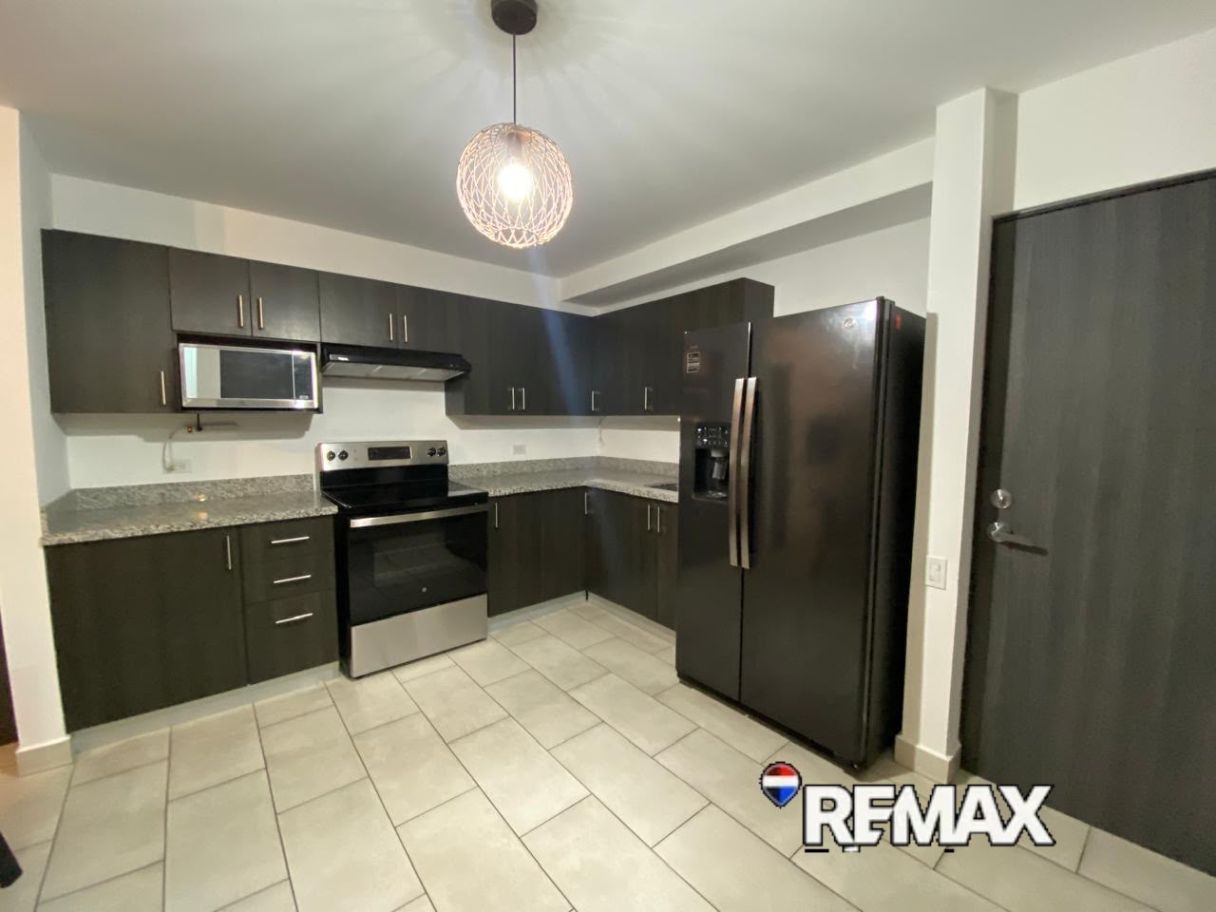 APARTAMENTO EN ALQUILER – AVITAT JOY, ANTIGUO CUSCATLÁN