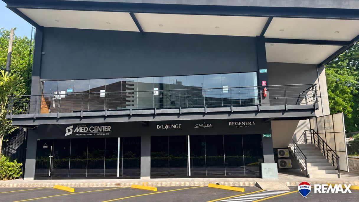 LOCAL COMERCIAL EN ALQUILER PLAZA TODITO – SAN MIGUEL