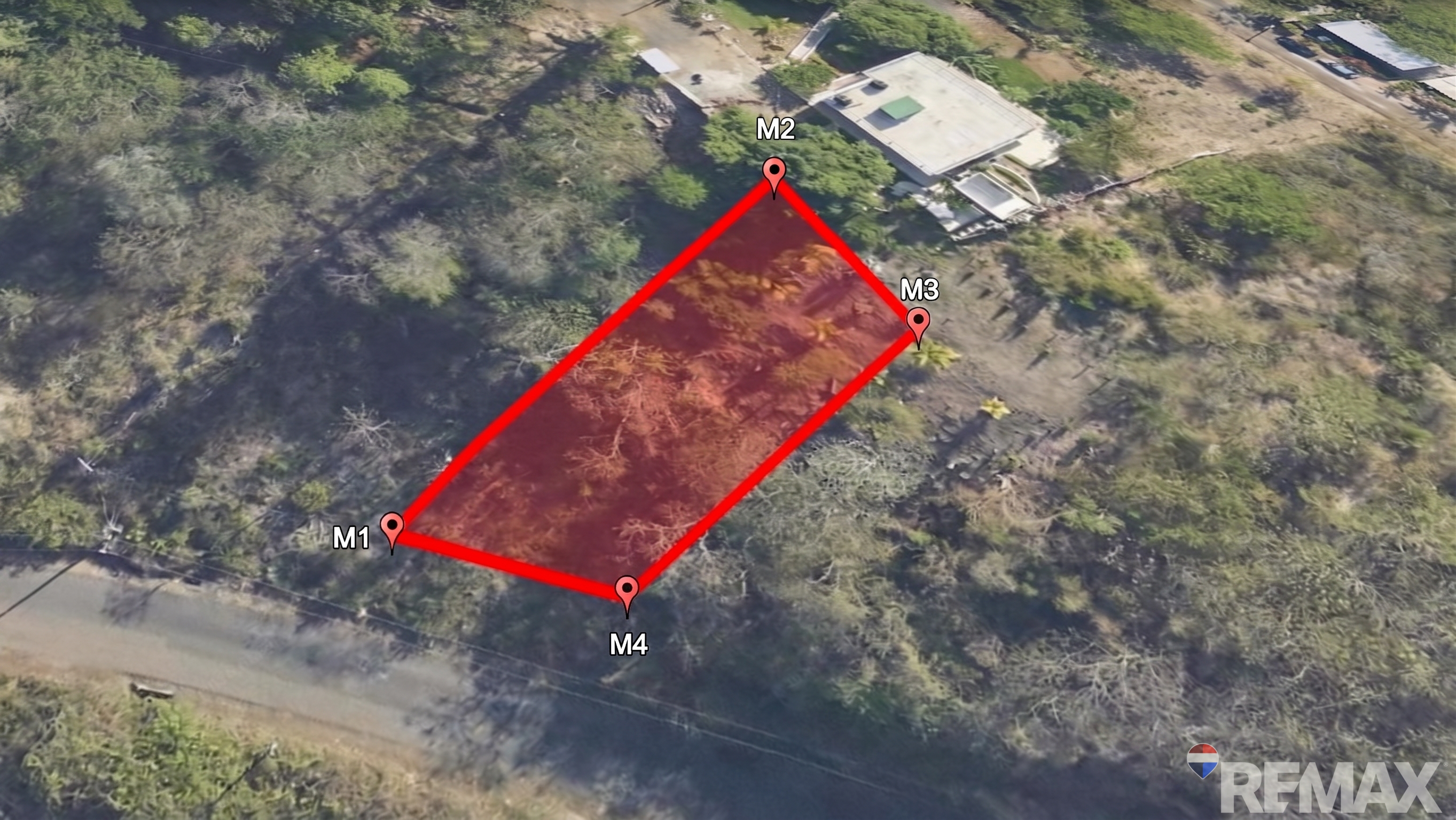 LAND FOR SALE IN TAMANIQUE