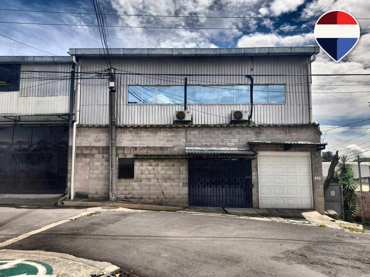 INMUEBLE DE USO COMERCIAL EN ALQUILER – COLONIA BERNAL, SAN SALVADOR