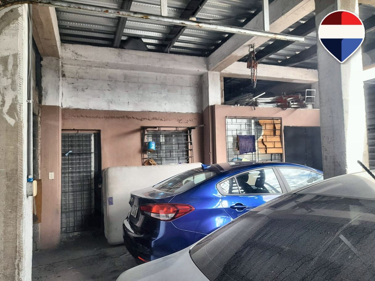 INMUEBLE DE USO COMERCIAL EN ALQUILER – COLONIA BERNAL, SAN SALVADOR