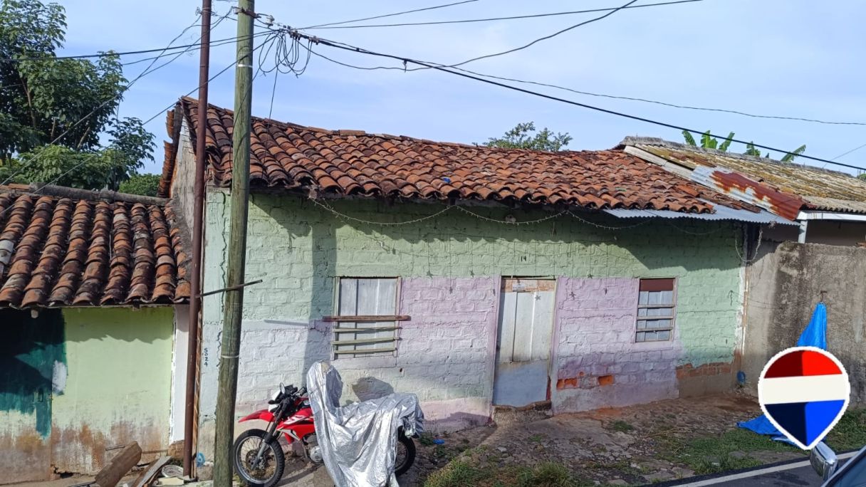 Casa y Terreno en Sensuntepeque
