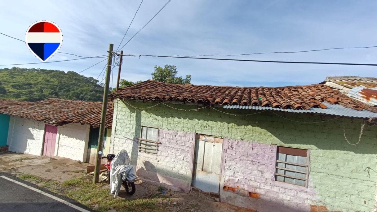 Casa y Terreno en Sensuntepeque