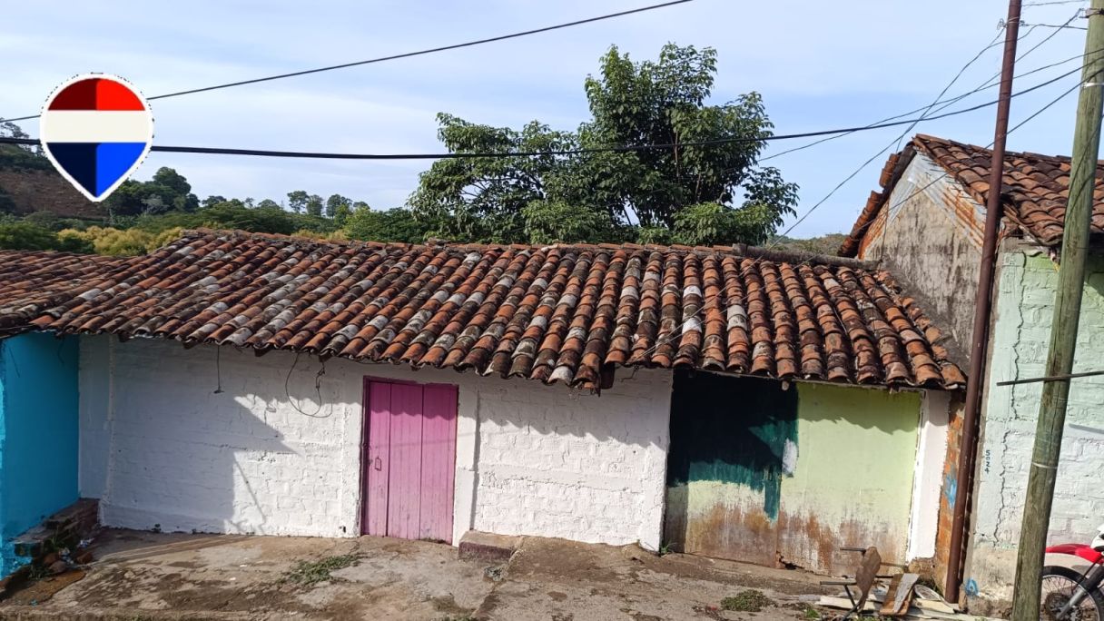 Casa y Terreno en Sensuntepeque