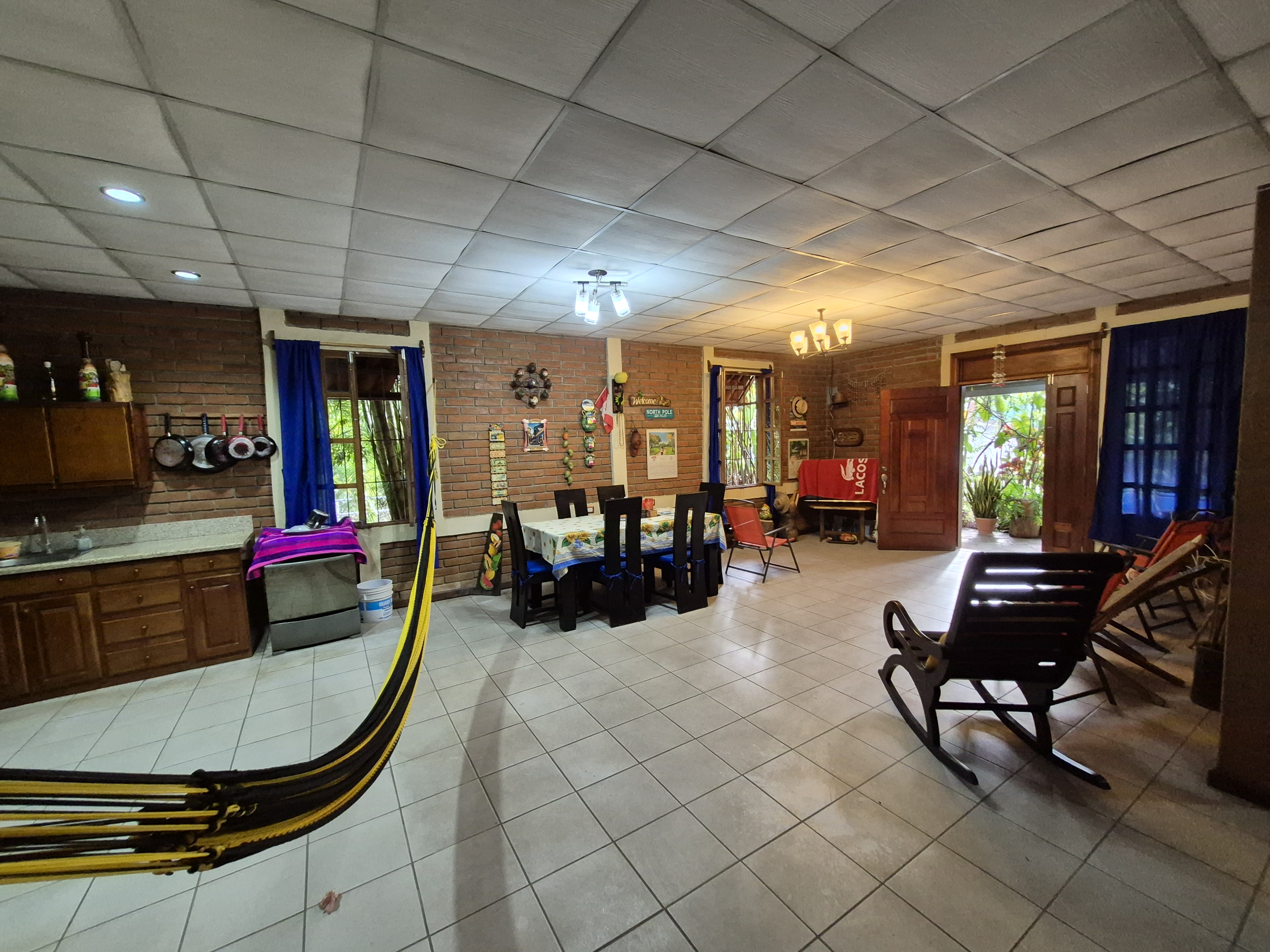 PROPERTY WITH TOURISM AND REAL ESTATE POTENTIAL IN ARAMBALA, MORAZÁN