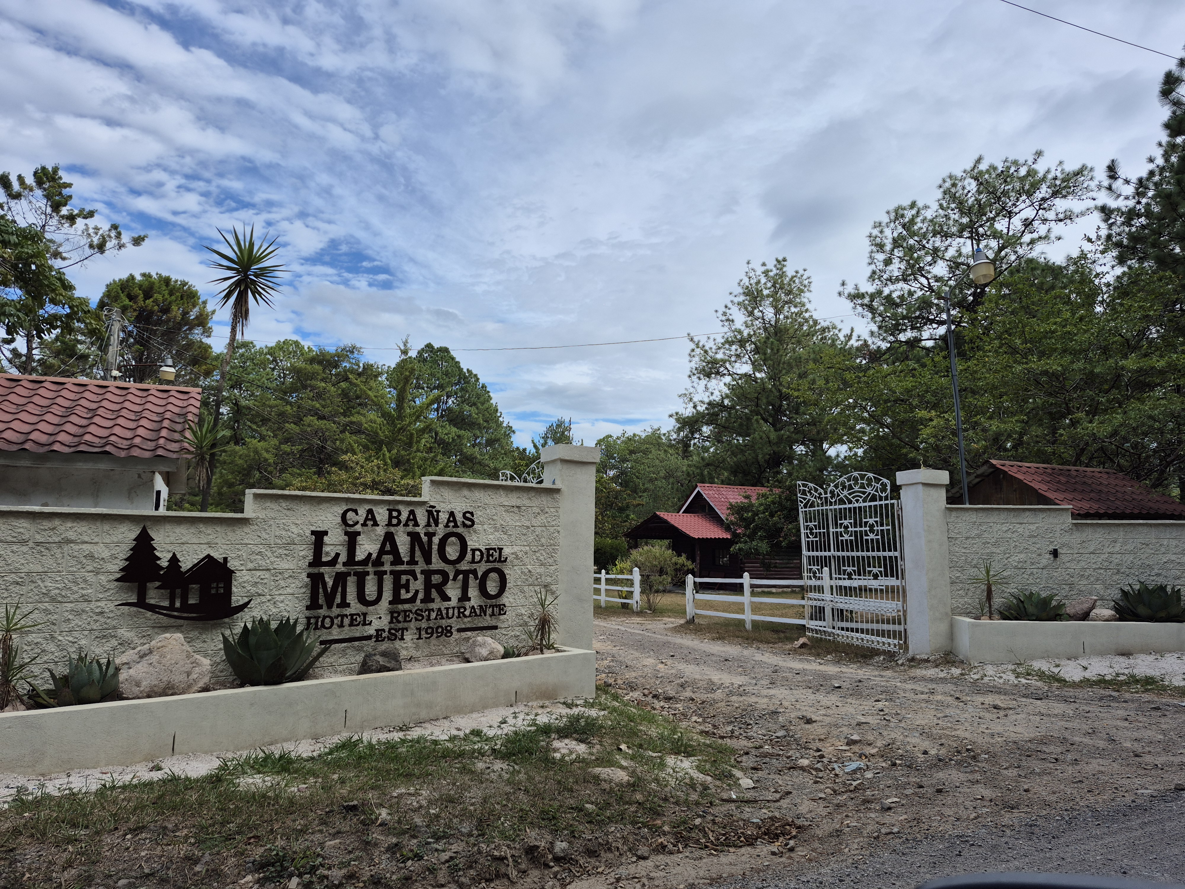 A PROPERTY FOR YOUR RETREAT IN THE MORAZÁN MOUNTAINS