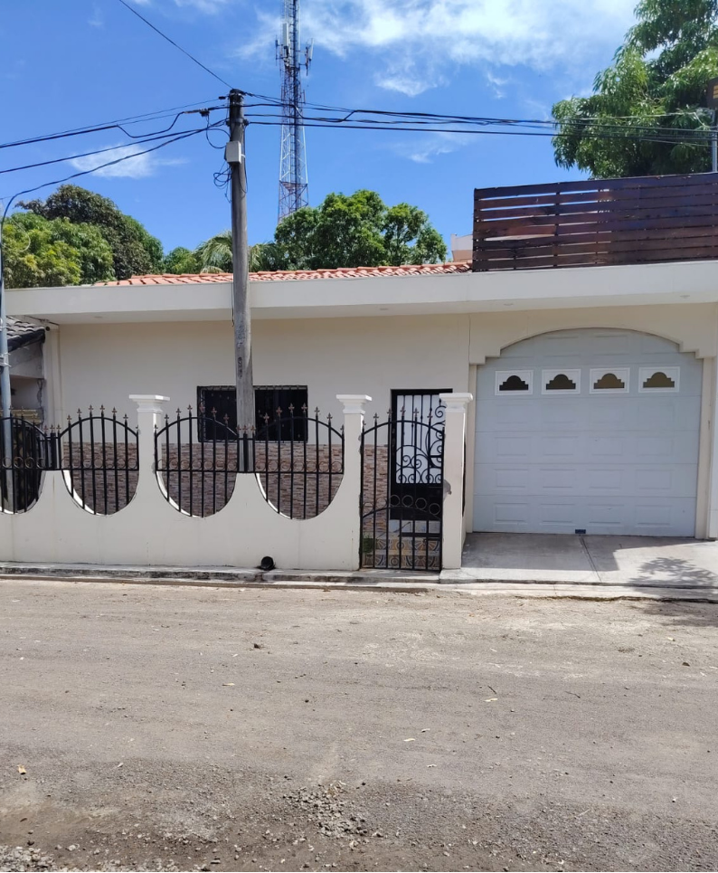 BRAND-NEW TWO-STORY HOUSE IN COLONIA CARRILLO, SAN MIGUEL