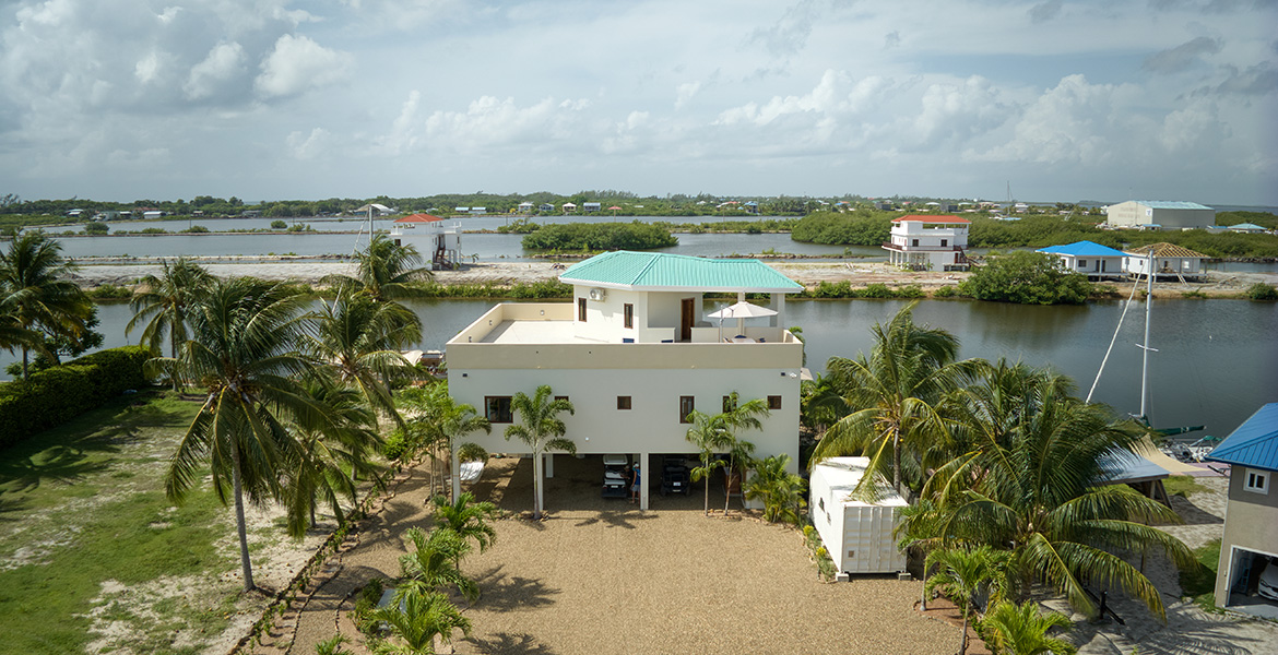 RE/MAX real estate, Belize, Placencia, 3-Bedroom Luxury Waterfront Home with Panoramic Views